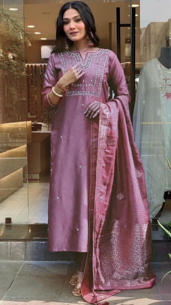 Magenta Signature Kurta Set For Women